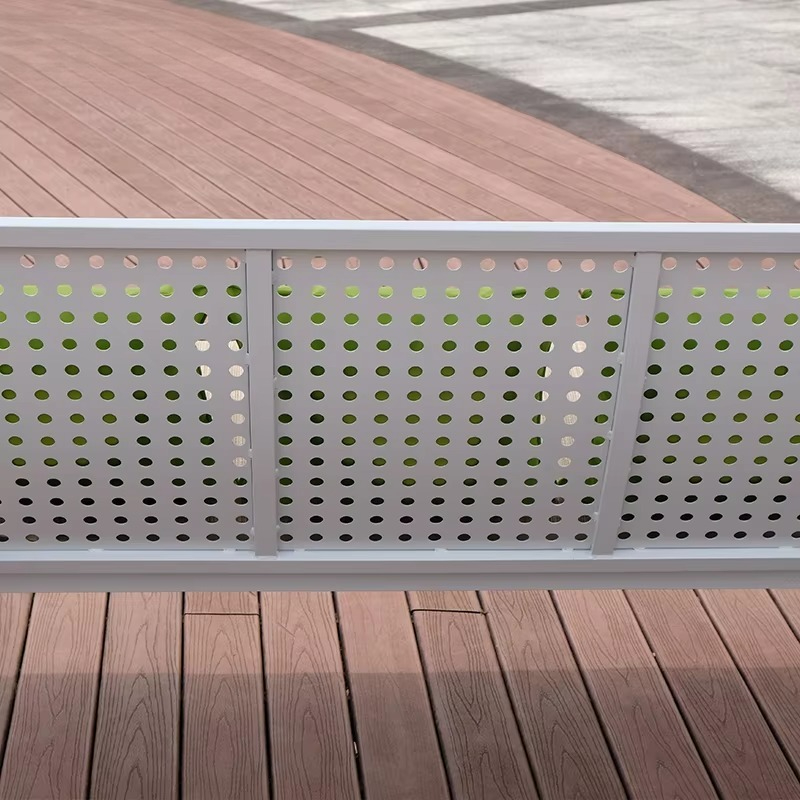 Sedia a dondolo da esterno, se - Garden Swing Chair recensione e prezzo